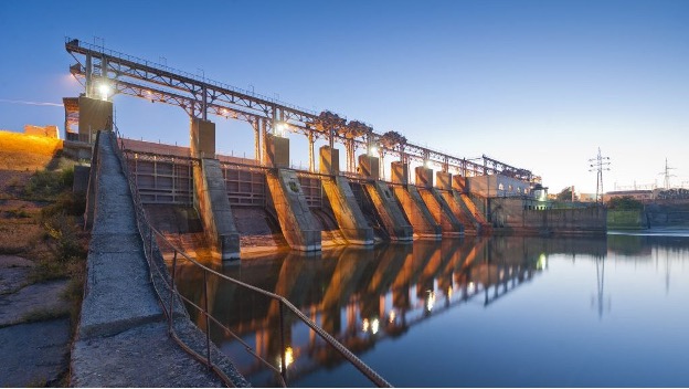 Photo: hydroelectric dam