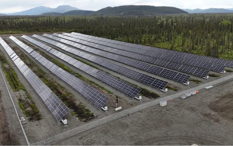 Photo: White River solar project