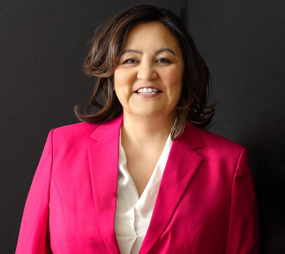 Photo of Karen Ogen